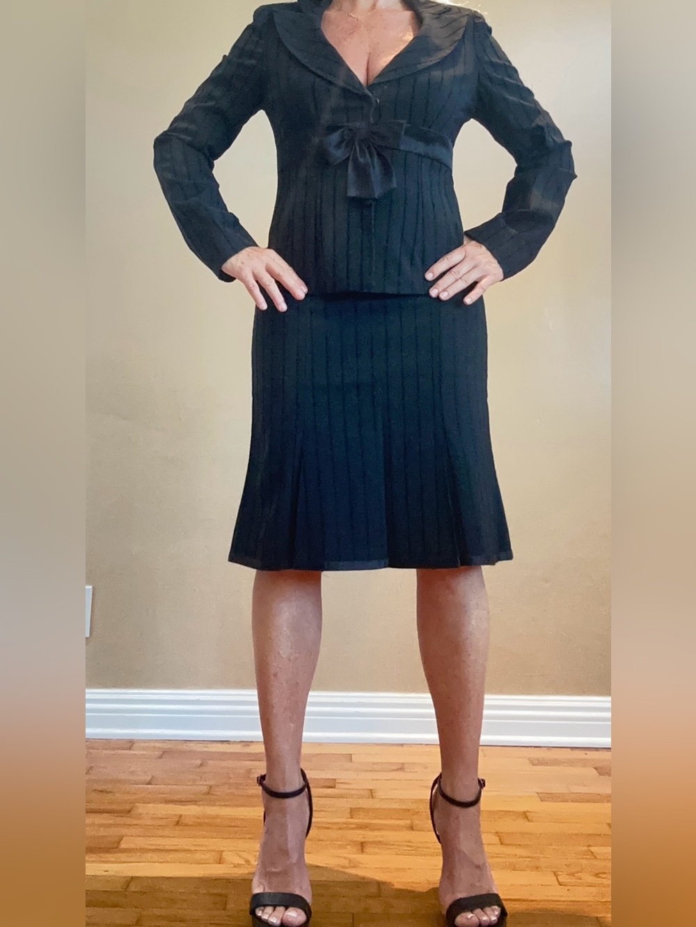 Vintage Y2K Nanette Lepore women’s Black Suit Skirt Set
